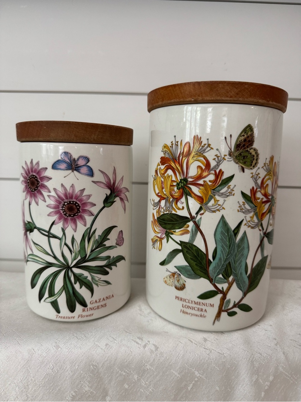 Portmeirion - Botanical Floral Ceramic Canisters with Wooden Lids - set of 2